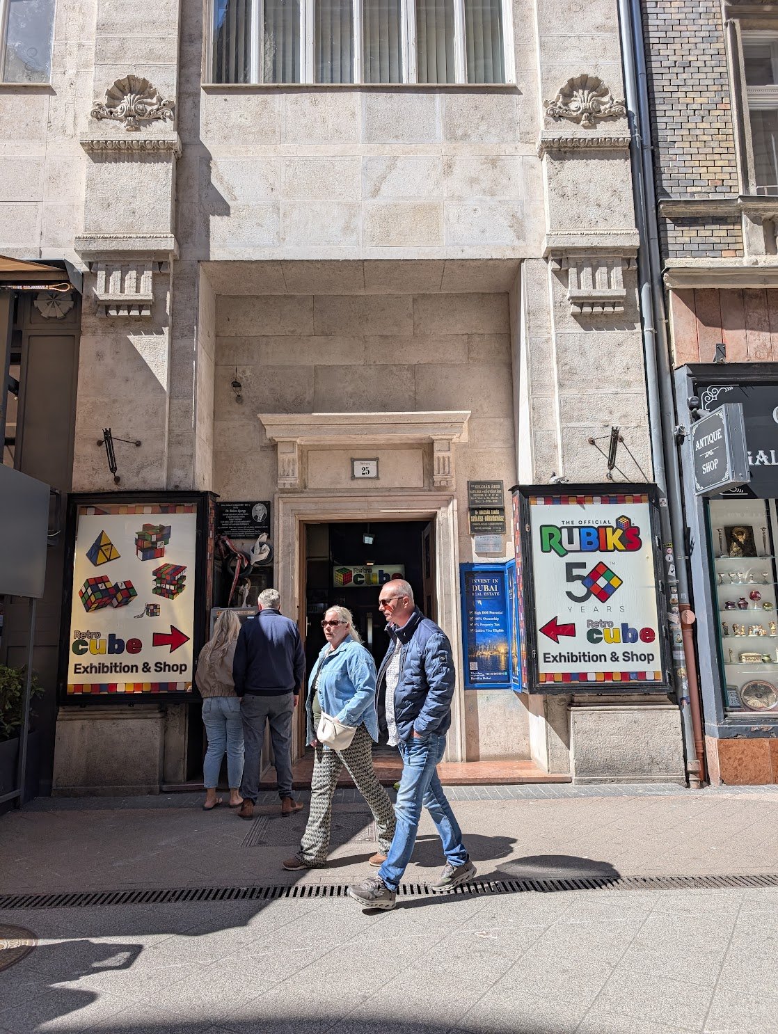 The Rubik's Cube shop